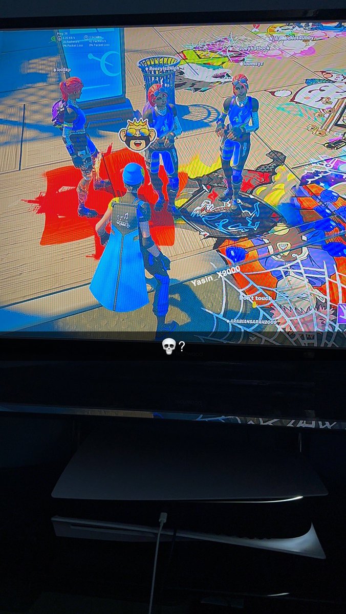 Yorktify's tweet photo. Fortnite Three Musketeers💀 Brilliant Bomber like wtf #Fortnite #FortniteCh4S3 #FortniteLeaks #Brillantbomber #FortniteWILDS #FortniteWildcat https://t.co/Jwa9msHgdS