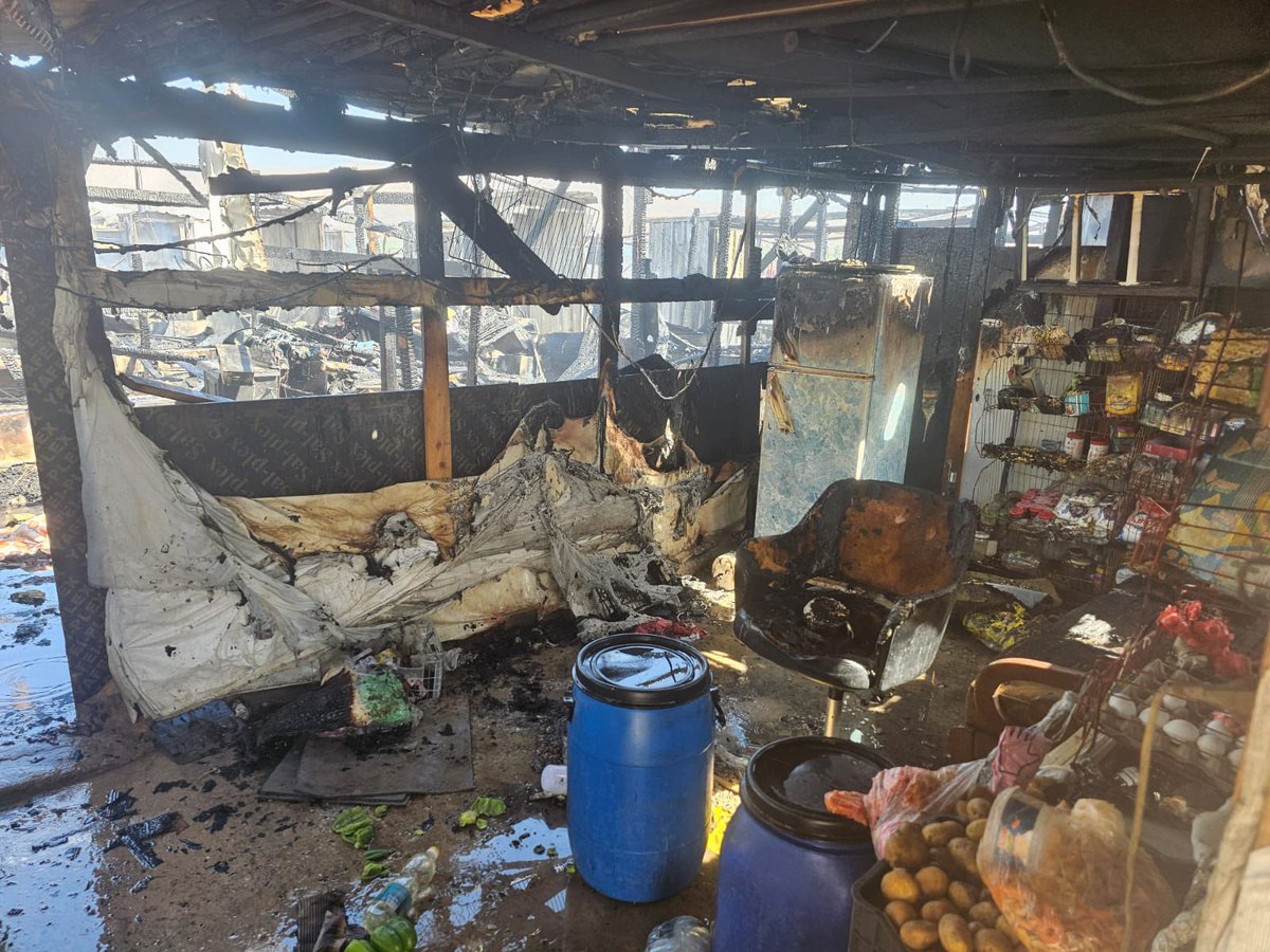 URDA_En's tweet photo. Fire broke out in the Al-Yasmine camp in the Bekaa Valley, and URDA's quick intervention helped mitigate the damages. https://t.co/ZwIObcppRH
