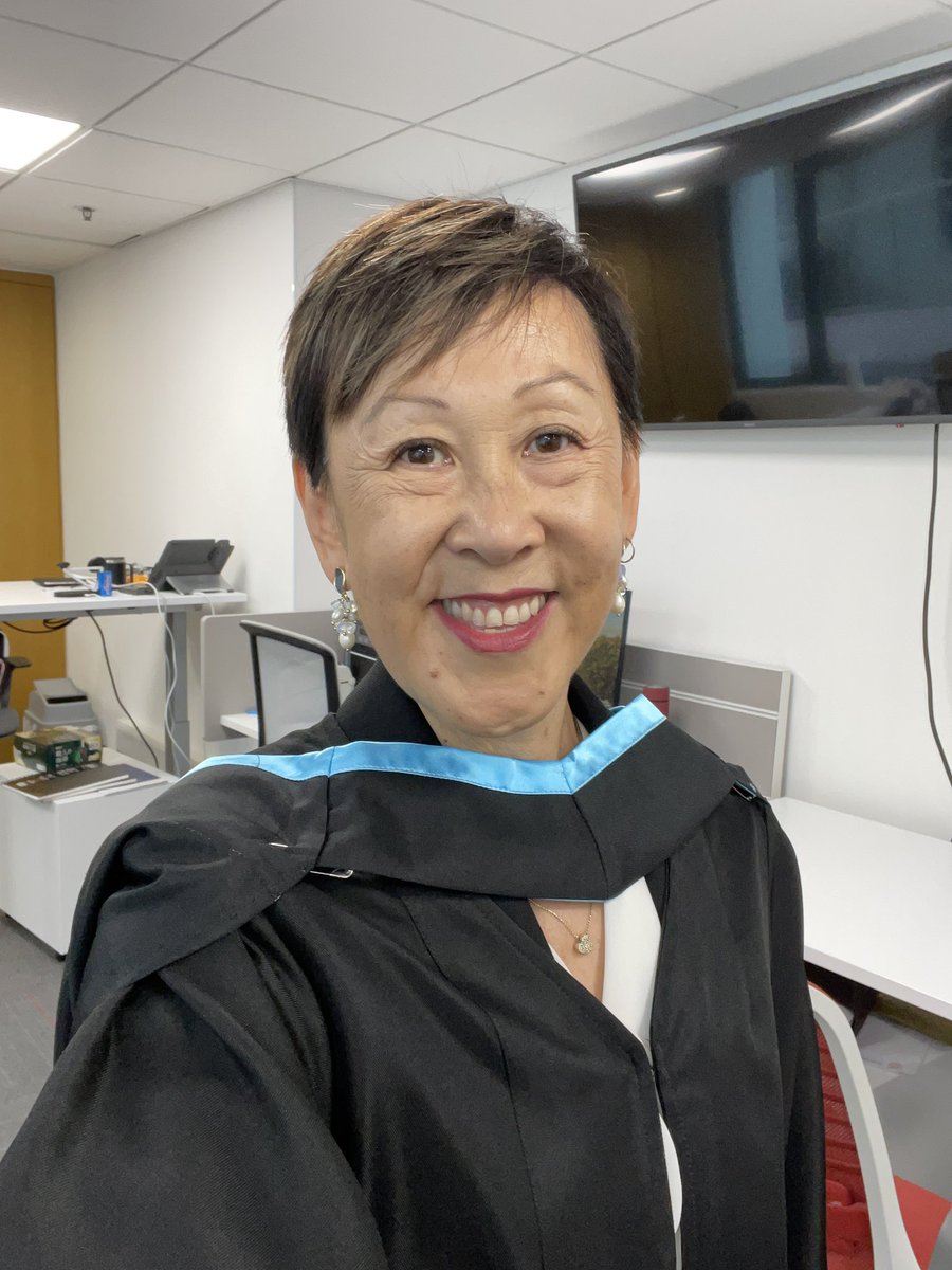 Rae Lang tweet media