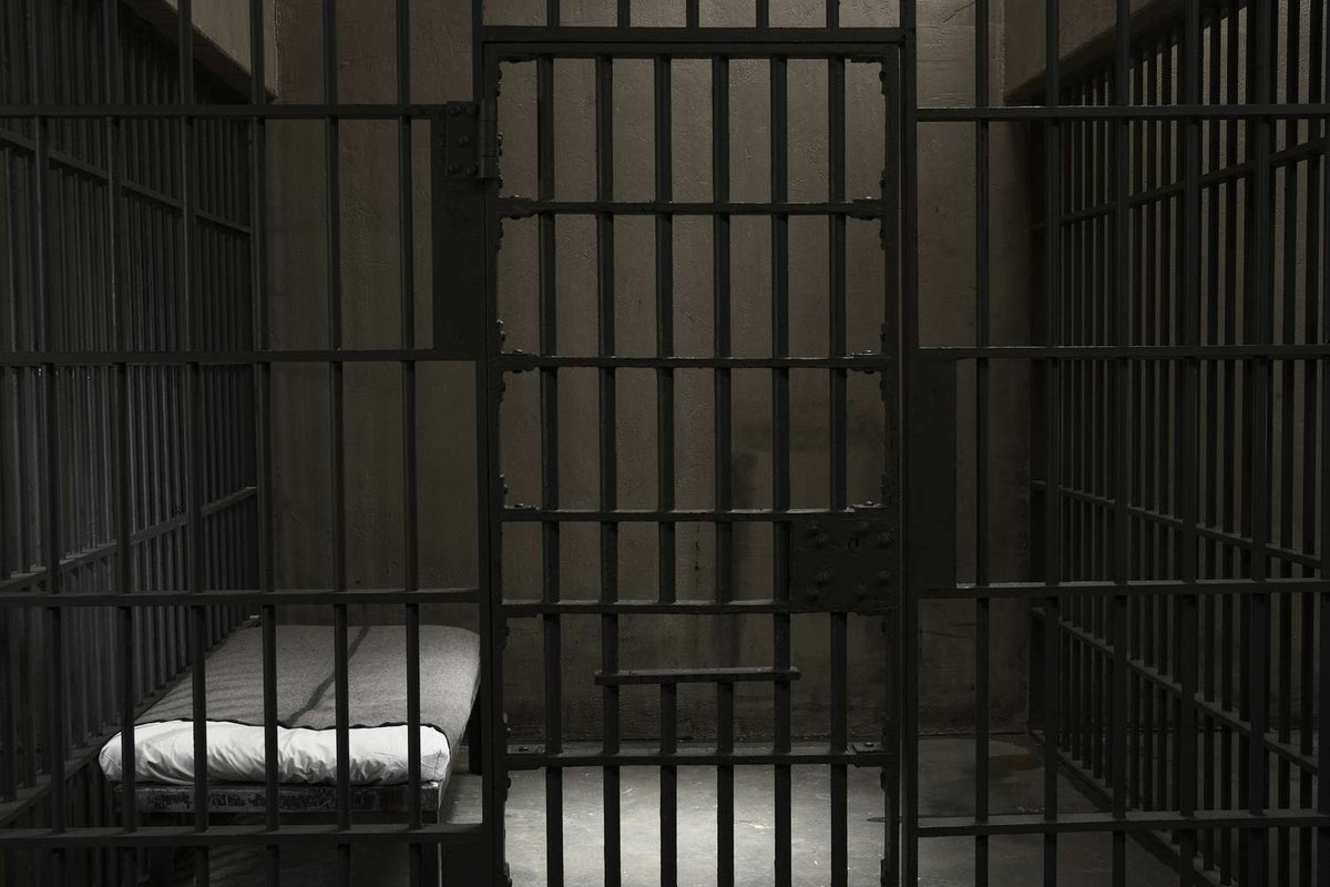 gergerlioglueng's tweet photo. In this modern era, I implore medical and legal authorities worldwide to consider: What rationale lies behind the determination to incarcerate a patient with 98% disability? https://t.co/hKYds5jSNo