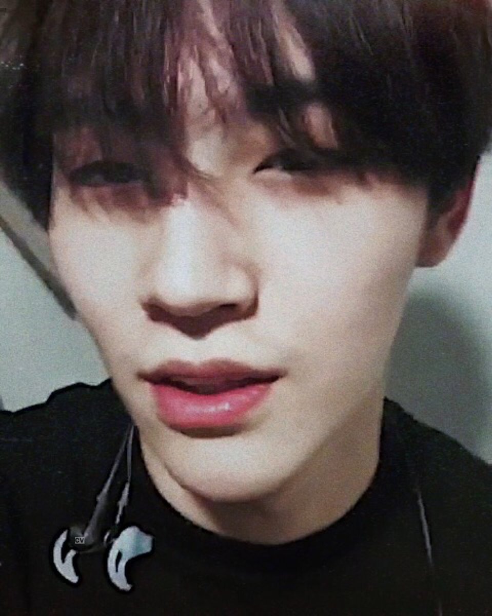 YingLadyrot's tweet photo. •Def. - about you คิดถึงนะ 😊
I've been thinking about you baby
숨 막힐듯한
우리의 추억이 밀려오곤 해
I've been thinking about you baby
가끔씩 난
너의 생각에
잠 못 들곤 해
🎧https://t.co/WlPsbDglkC
#Def #AboutYou_Def
#JAYB @jaybnow_hr https://t.co/ZarCDpmC0P