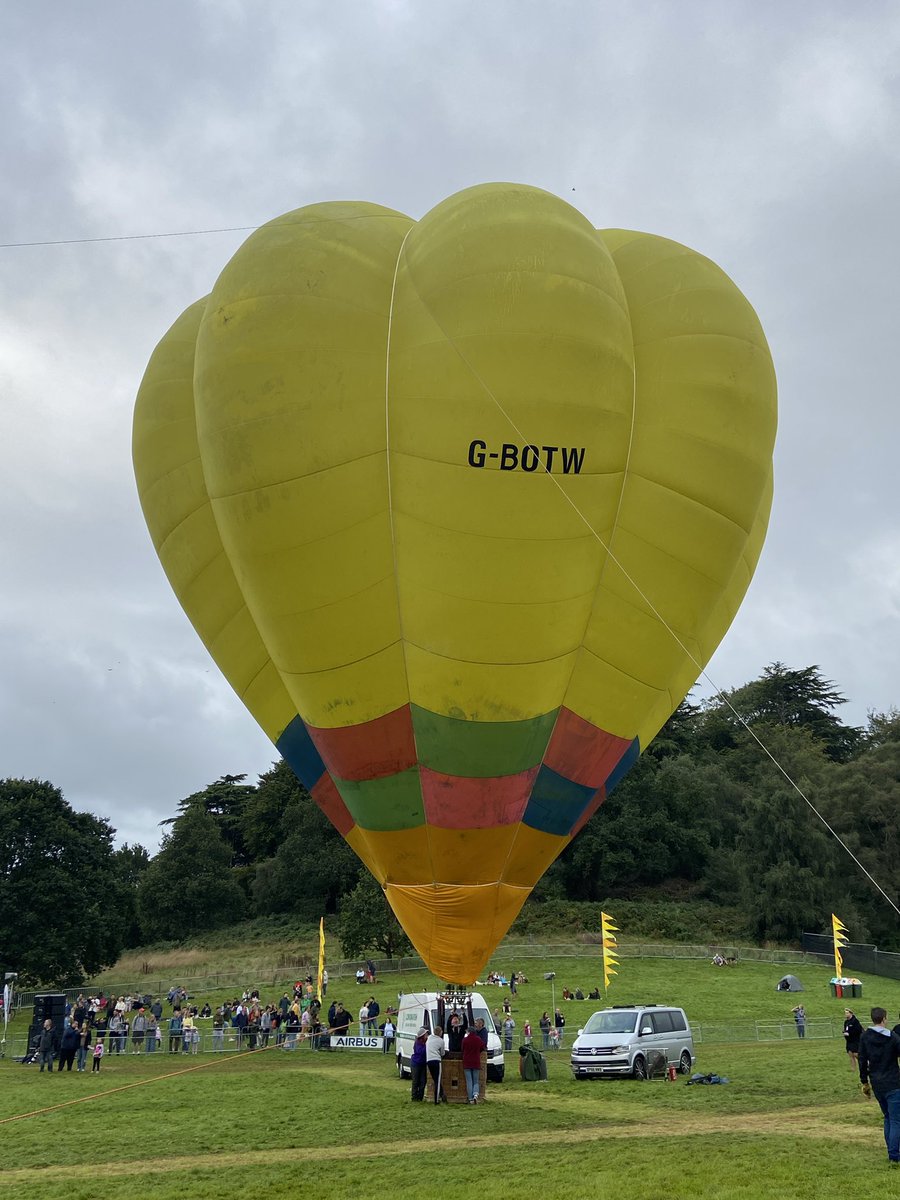 Sadly no flying this morning at @bristolballoon but a couple of great old balloons managed to tether in the increasing winds. #BristolBalloonFiesta #balloonfiesta