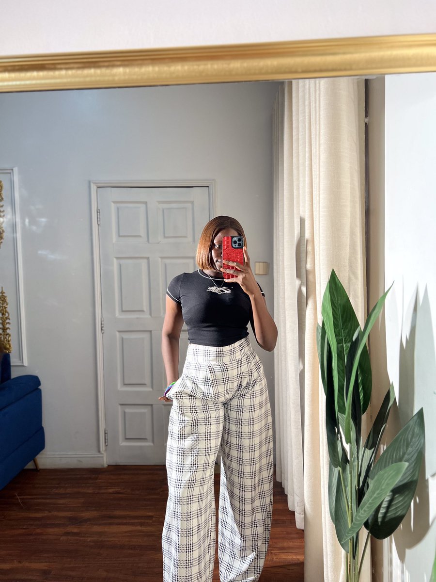 LateefahKenny's tweet photo. I’m African https://t.co/RpS3n2jVq4