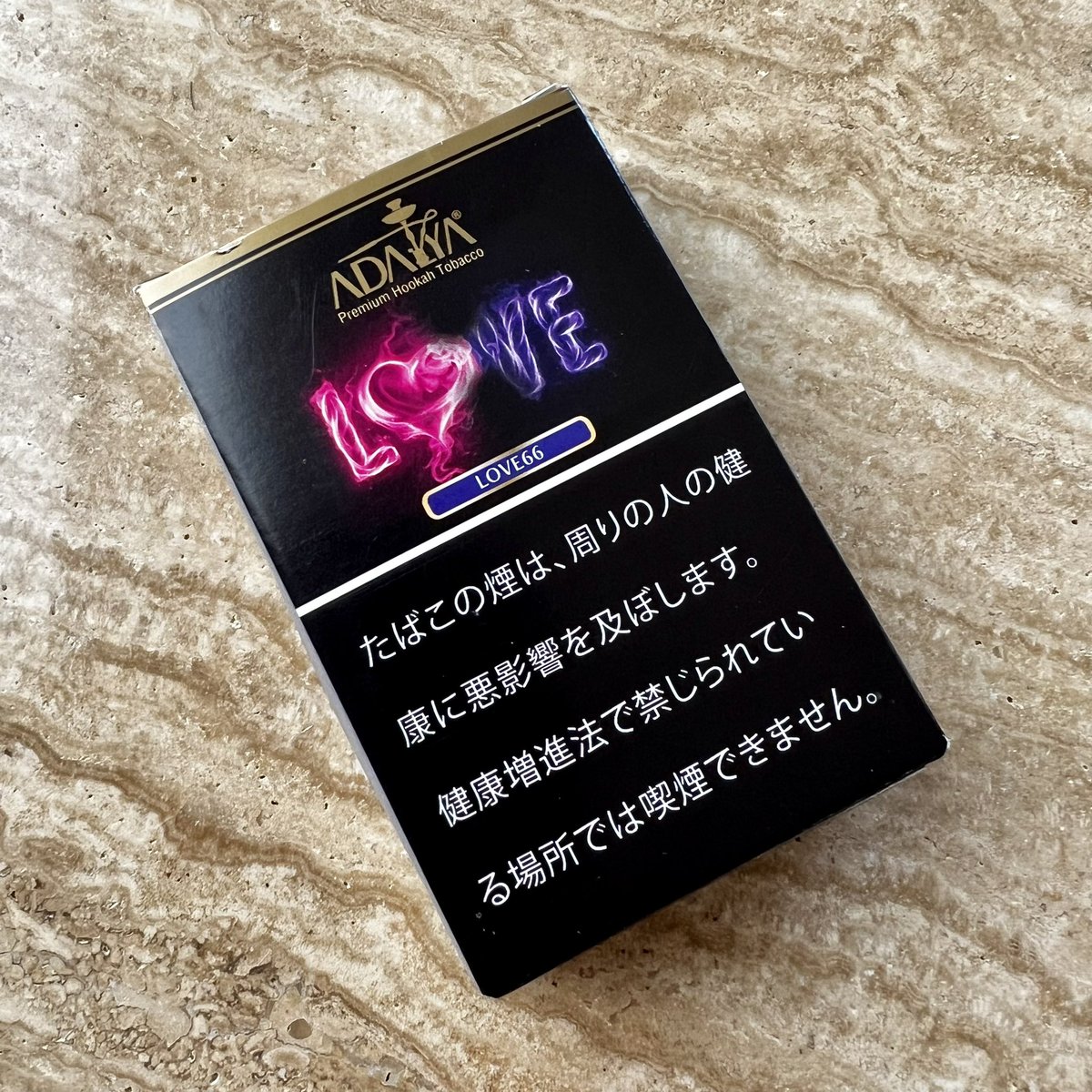 _Smoking_Hot's tweet photo. #ADALYA「LOVE66」
#アダリア ではゴールデンレシピと呼ばれているフレーバー
スイカ
メロン
ストロベリー
ミント
メンソール
のMIXフレーバー
瓜系にアイスと言う
ありがちなMIXを
高い完成度で昇華できるのは、さすがADALYAといったところか
ただメンソールがやや強すぎと言った印象
#アダリヤ https://t.co/PVdKqinq0M