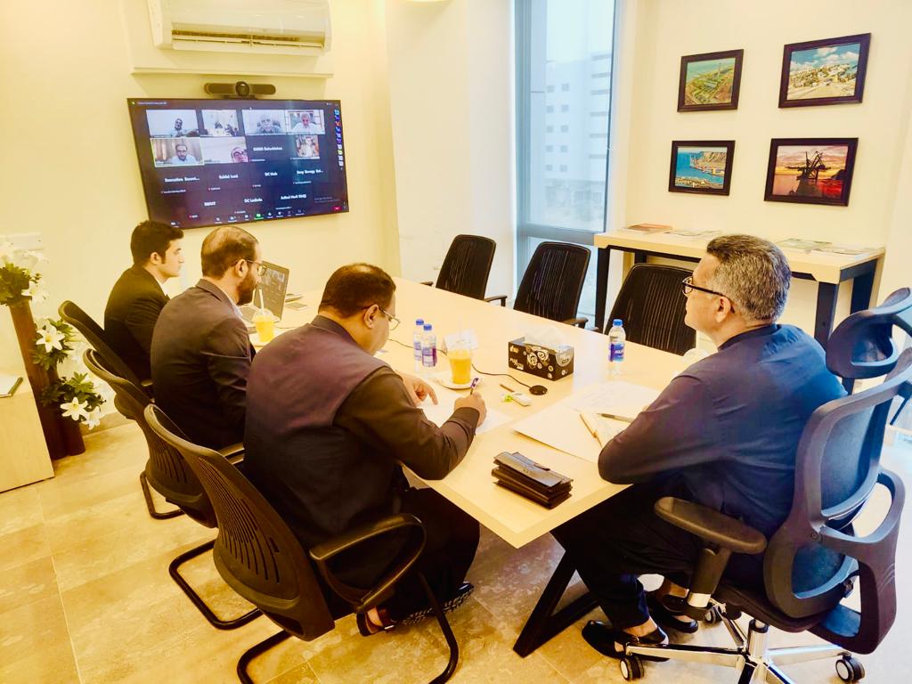 cs_balochistan's tweet photo. Chaired a productive meeting of the Balochistan Board of Investment today, where we conducted comprehensive progress reviews. Encouraged by the positive strides we're making towards economic growth and development in the region. https://t.co/rTE7dTSdhj