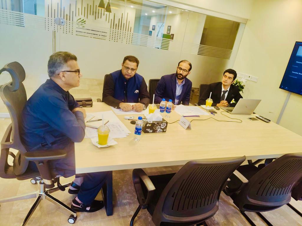 cs_balochistan's tweet photo. Chaired a productive meeting of the Balochistan Board of Investment today, where we conducted comprehensive progress reviews. Encouraged by the positive strides we're making towards economic growth and development in the region. https://t.co/rTE7dTSdhj