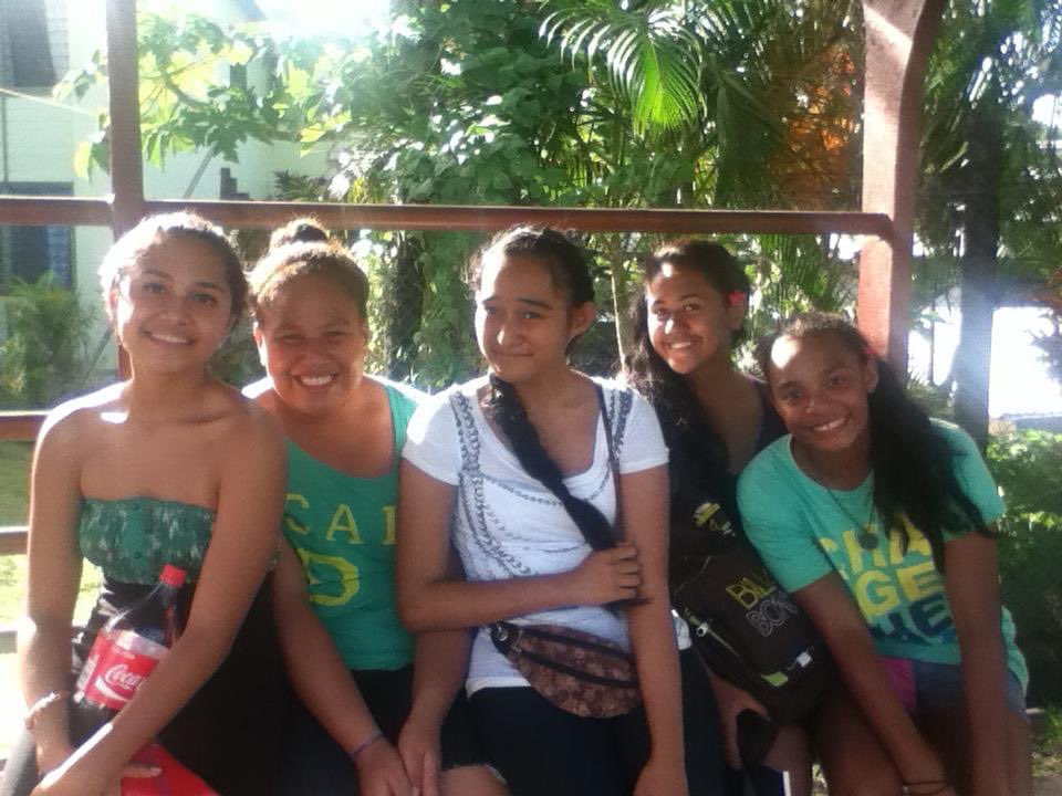 mabuadromo's tweet photo. Damn, I still hear your laugh at all my rubbish talk and stupid jokes. 

May you rest in all our love and peace back home in Rotuma.

May the waves of ocean and the sand of her beaches comfort and connect you with your girls. 

Till we meet again my dear friend, love you. 🤍🕊️ https://t.co/X1tvPBUA8I