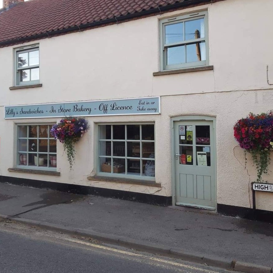 safc's tweet photo. Today's match is sponsored by Lilly's Sandwiches &amp; Bakery 🤩

Located on Sherburn High Street, they serve freshly made sandwiches, pies, pasties and cakes 6 days a week.

Also sponsoring Frank Mulhern away this season, we are grateful for their continued support 🙌 https://t.co/iJopSRng6Z
