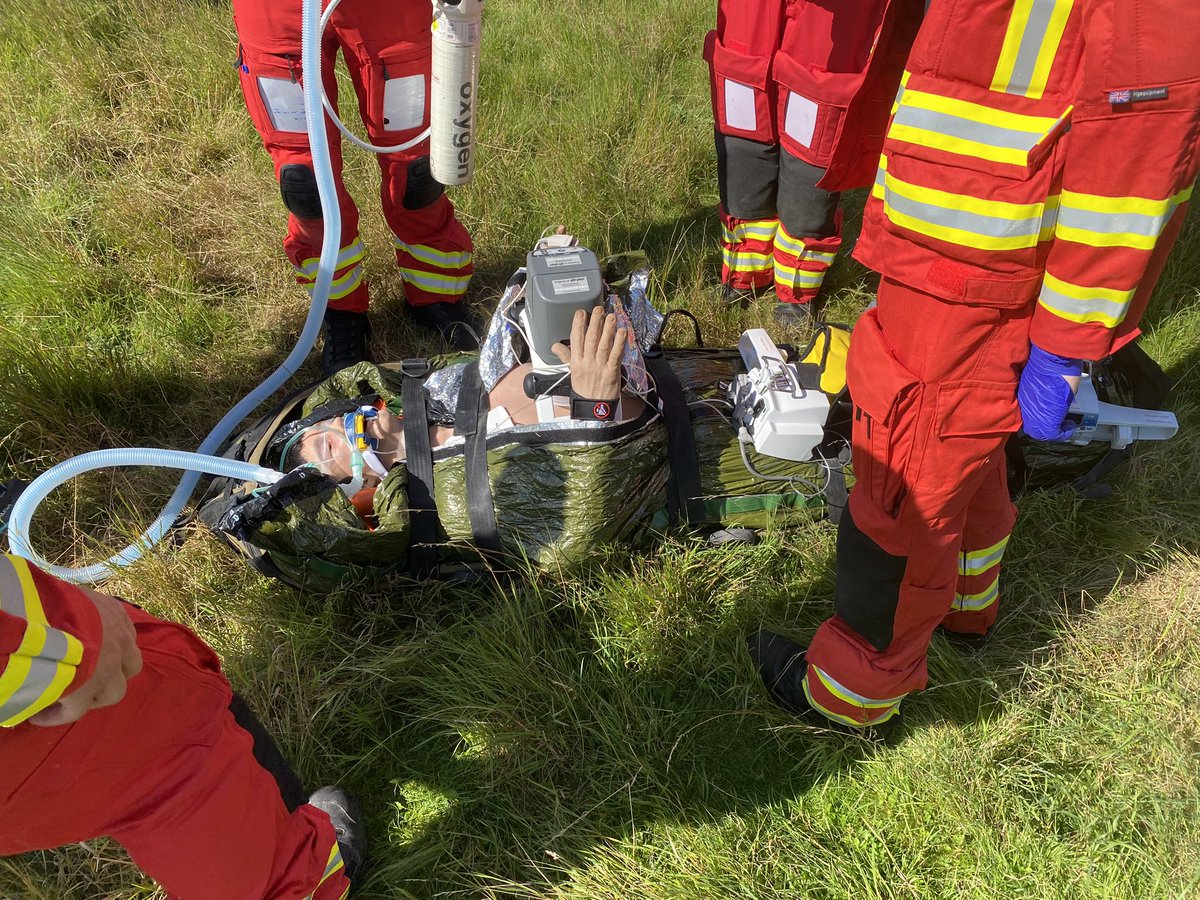 JoshuaBG03's tweet image. An amazing week at #ibtphem, had the opportunity to learn so much and work alongside some amazing future HEMS clinicians! Best of luck to all the candidates for starting on HEMS teams across the country
@SJAOperations @stjohnambulance