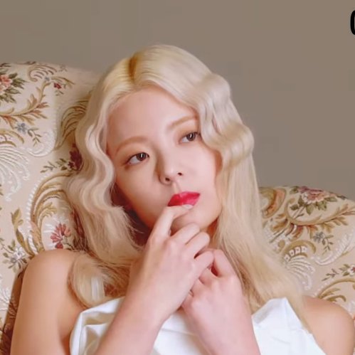 lialand_'s tweet photo. LIA FOR COSMOPOLITAN KOREA https://t.co/sCDvBxxJMu