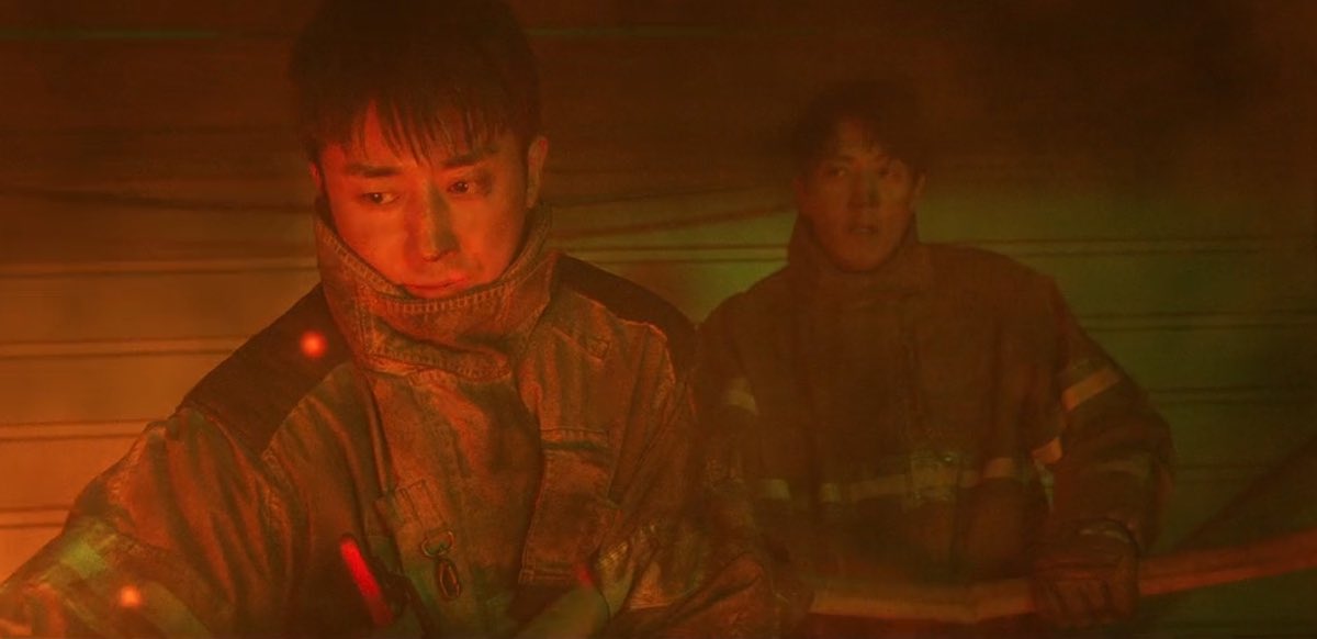 juanmax_'s tweet photo. เพิ่งเคยดูซีรี่ย์เรื่อง The first responders สนุกมากกก เป็นแนวสอบสวนสืบสวน มีเกร็ดความรู้เกี่ยวกับ first aid  การเอาชีวิตรอดในสถานะการณ์ต่างๆ Anatomy ตัวละครหลักเป็นตำรวจ นักดับเพลิง หน่วยกู้ชีพ นิติเวช etc. ในเรื่องจะได้เห็นการทำงานของหน่วยปฏิบัติการฉุกเฉินดั๊ว คดียากๆโหดๆเพียบบ https://t.co/5RvDLIBIFl