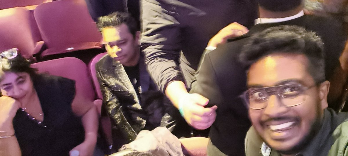 VivekHarry's tweet photo. @arrahman will be there sir to see u. After our meeting at the London Palladium. I am more excited to meet you 😍😍😍 https://t.co/B3s78lrf8K
