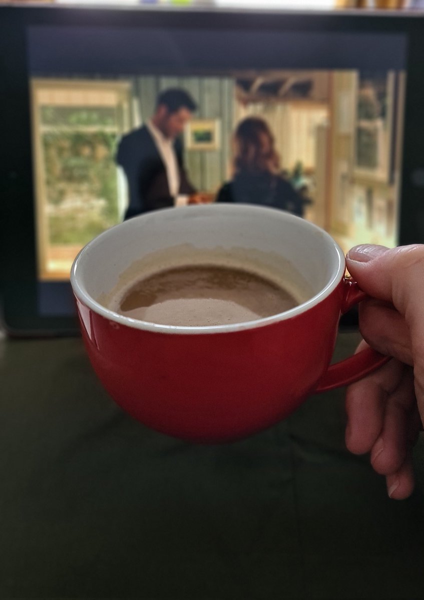 Nadine K tweet media