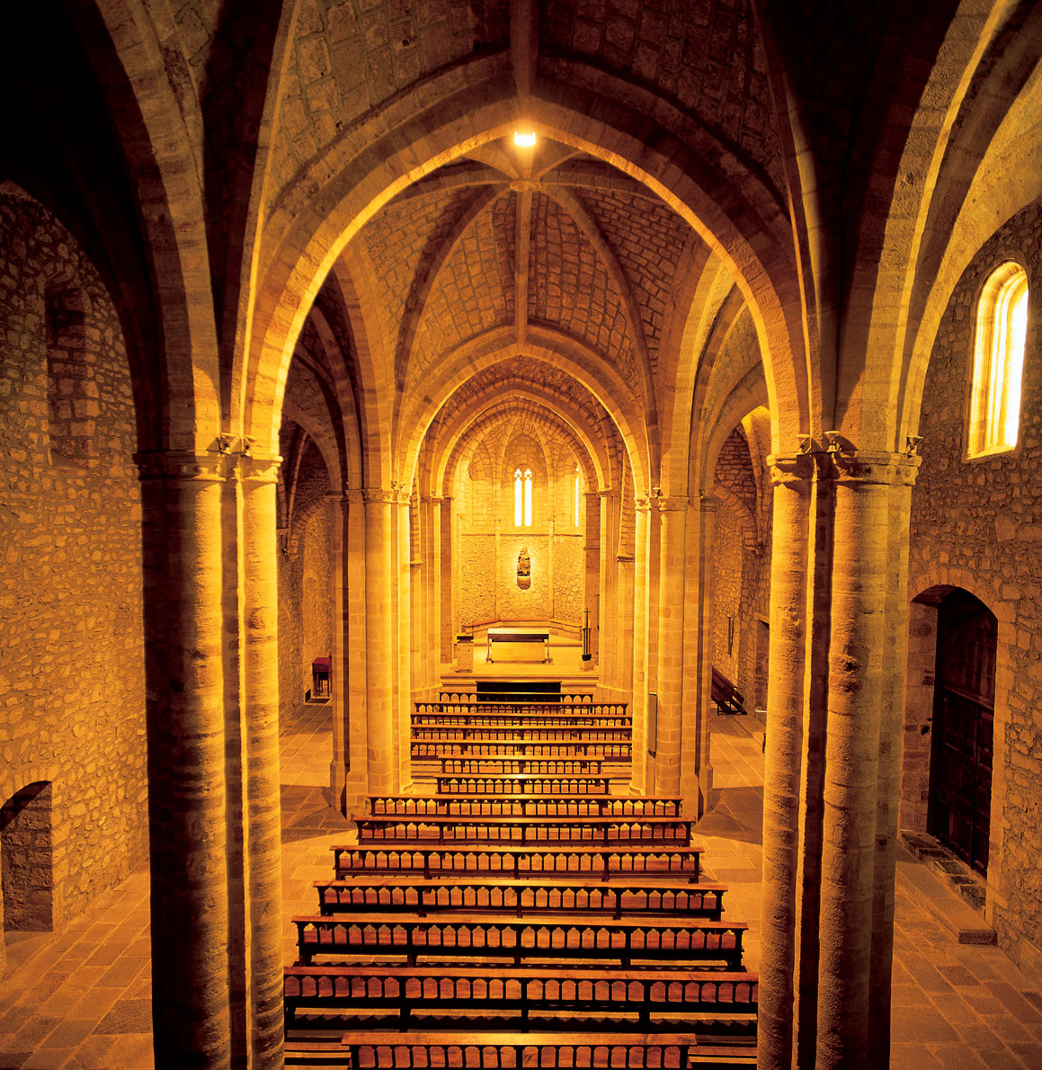 IberianSpirit's tweet photo. Monasterio de Santo Toribio de Liébana, Cantabria, que alberga la Lignum Crucis, el trozo más grande de la Cruz de Cristo. https://t.co/N95GPsZjsE