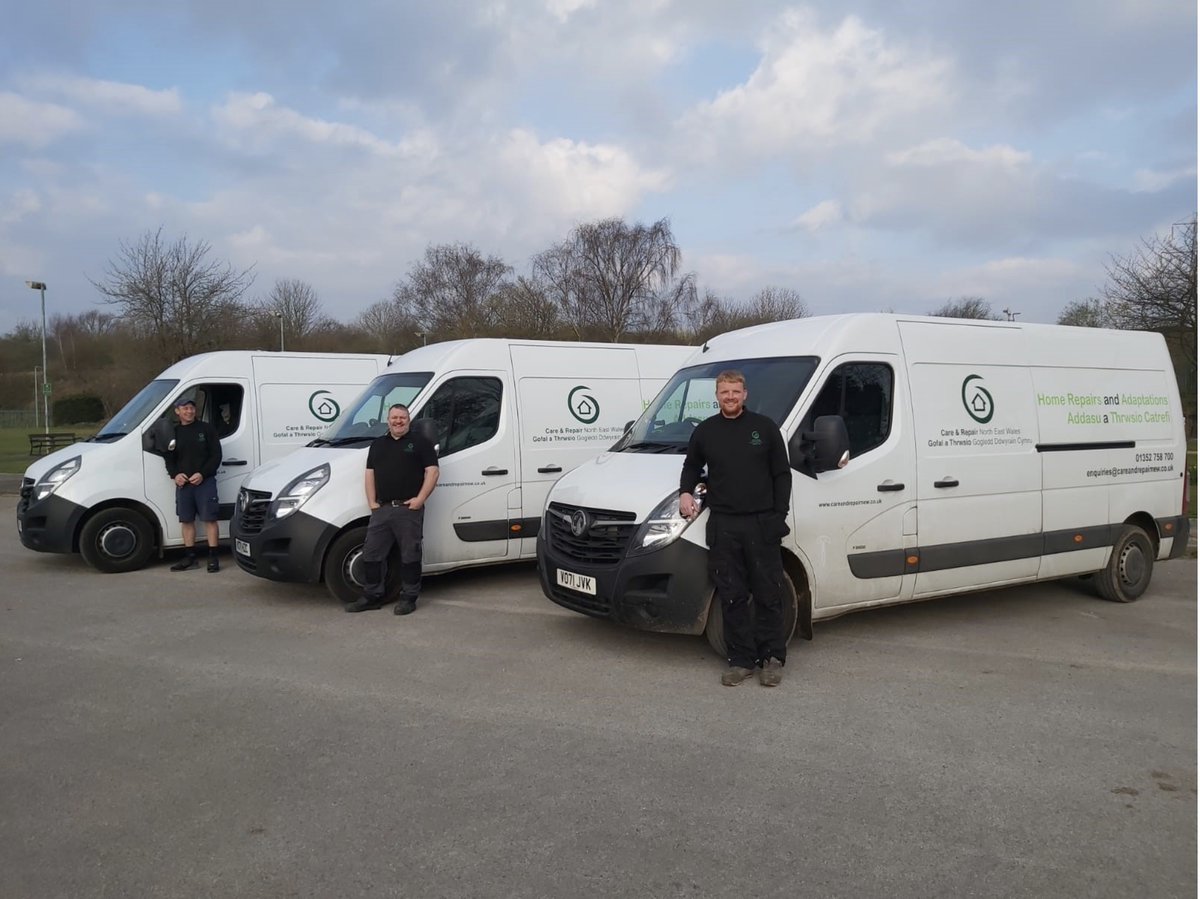 Care &amp; Repair North-East Wales who run Dee Park and the community woodland are looking to fill a number of exciting roles, if you want a career that makes a real difference and you have experience, check out the website pfy.org.uk/were-recruitin… #jobs #Shotton