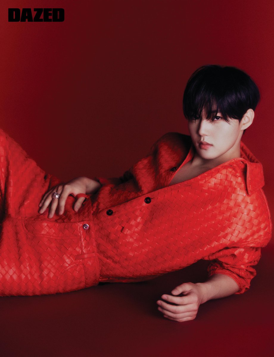 viraltakes's tweet image. Kim Doyoung of TREASURE looks amazing for DAZED Korea ❤️‍🔥