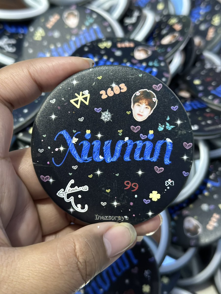 inyeeeees's tweet photo. FREEBIES EXO x SCARLET in JAKARTA
By Me

Haiiii Elsa, EXO L, Aeri
nanti di Fanmeet Scarlet Jakarta, aku mau bagi bagi freebies yaaah

Hand mirror

Just say HI to me 
Loc : TBA 

Help RT and Likes ya🫶🏻
#scarlettexo #GlowAmbassador #MeetAndGreetGlowToYou
#EXO #exoL #EXO_CreamSoda https://t.co/2OySzgtcjL