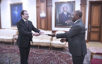 Allemagne au Gabon tweet media