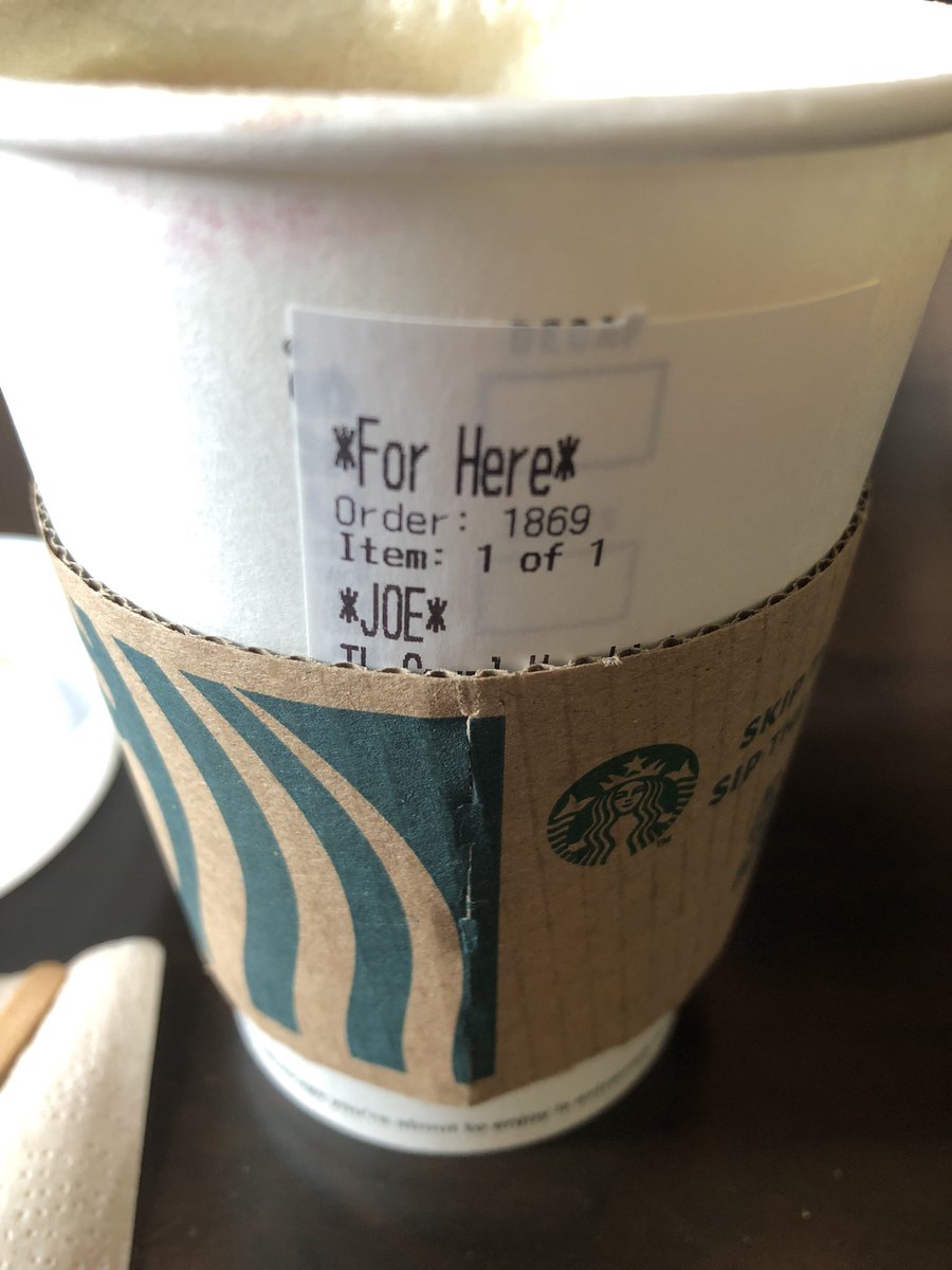 clarapg8's tweet photo. - One caramel macchiato, my name is George
+ The caramel macchiato:
#joemynewbestfriend https://t.co/vOc2I07f1g