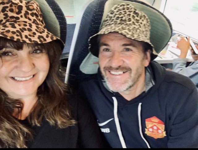 WayneBarclay4's tweet photo. Day off from the cricket today
WembLeigh bound with The Leopards
Good luck @ChorleyCC and @LeighLeopardsRL https://t.co/Ylol4oE0oW