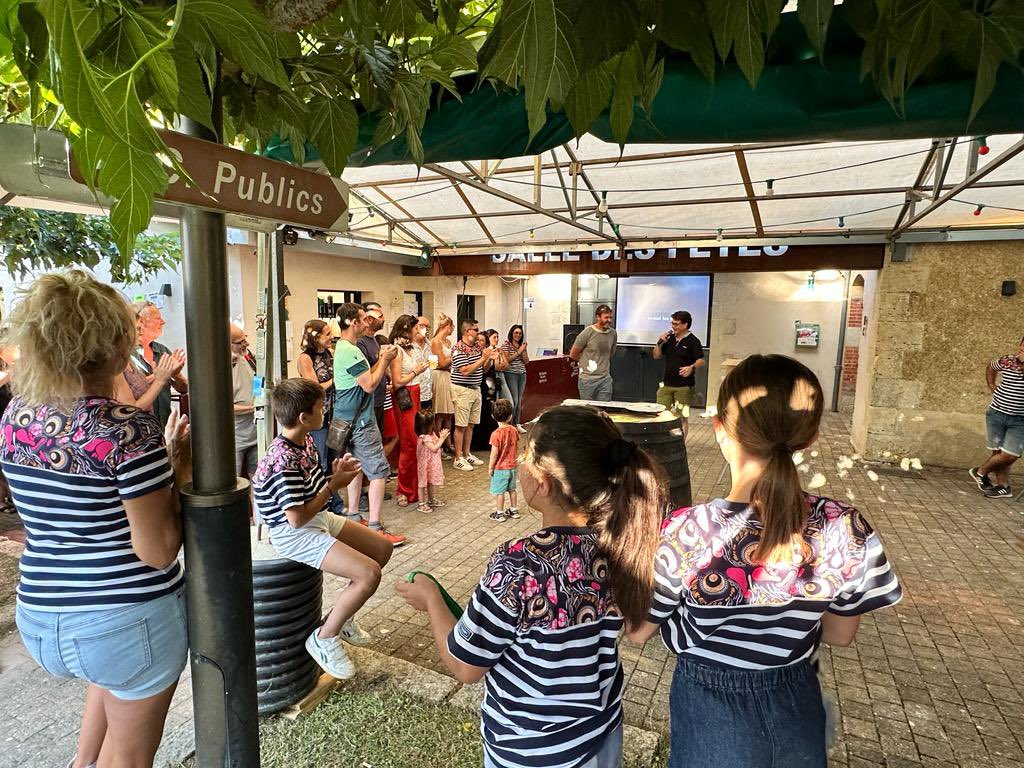 desenlis's tweet photo. ❤️Très belle soirée pour l’ouverture de la fête à Roquebrune ce vendredi 11 août❤️

➡️Une équipe toujours aussi motivée autour du président Franck Pilati https://t.co/pV9Dv9AtEO