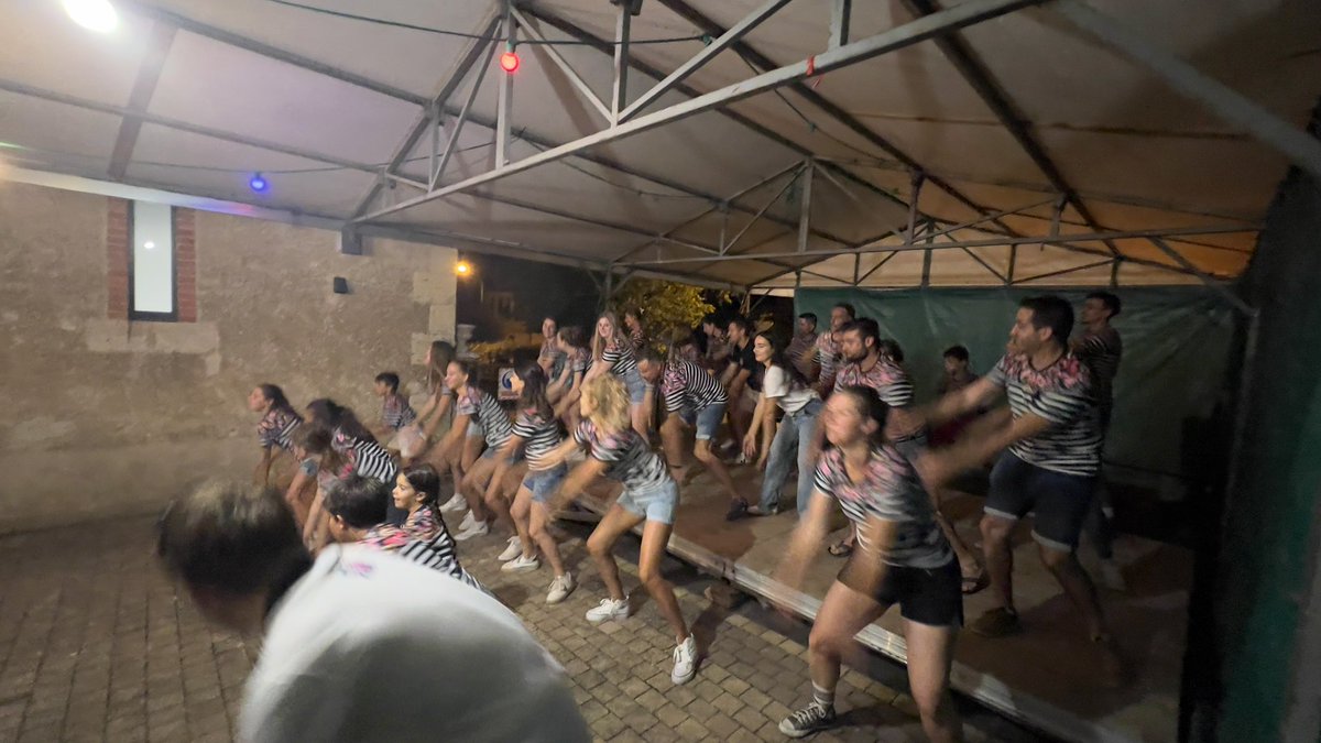 desenlis's tweet photo. ❤️Très belle soirée pour l’ouverture de la fête à Roquebrune ce vendredi 11 août❤️

➡️Une équipe toujours aussi motivée autour du président Franck Pilati https://t.co/pV9Dv9AtEO