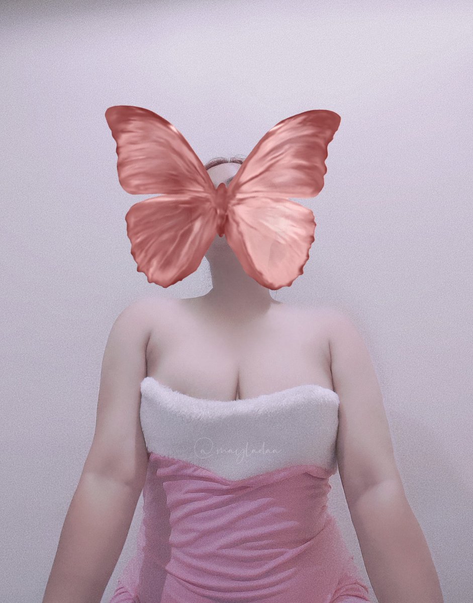 Mayladaaa02's tweet photo. 🦋🦋🦋🩷🩷🧡🧡🧡 https://t.co/FeeeE9RuRs
