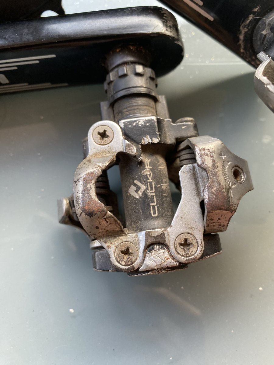 xunrequitedx tweet media