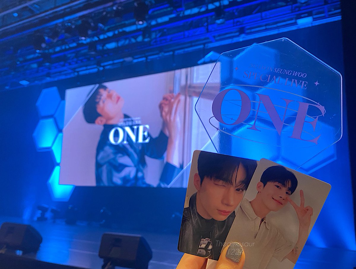 230812
Special Live <One> in Japan Part 2 🇯🇵

Ready~💜

#한승우 #HANSEUNGWOO
#ハンスンウ