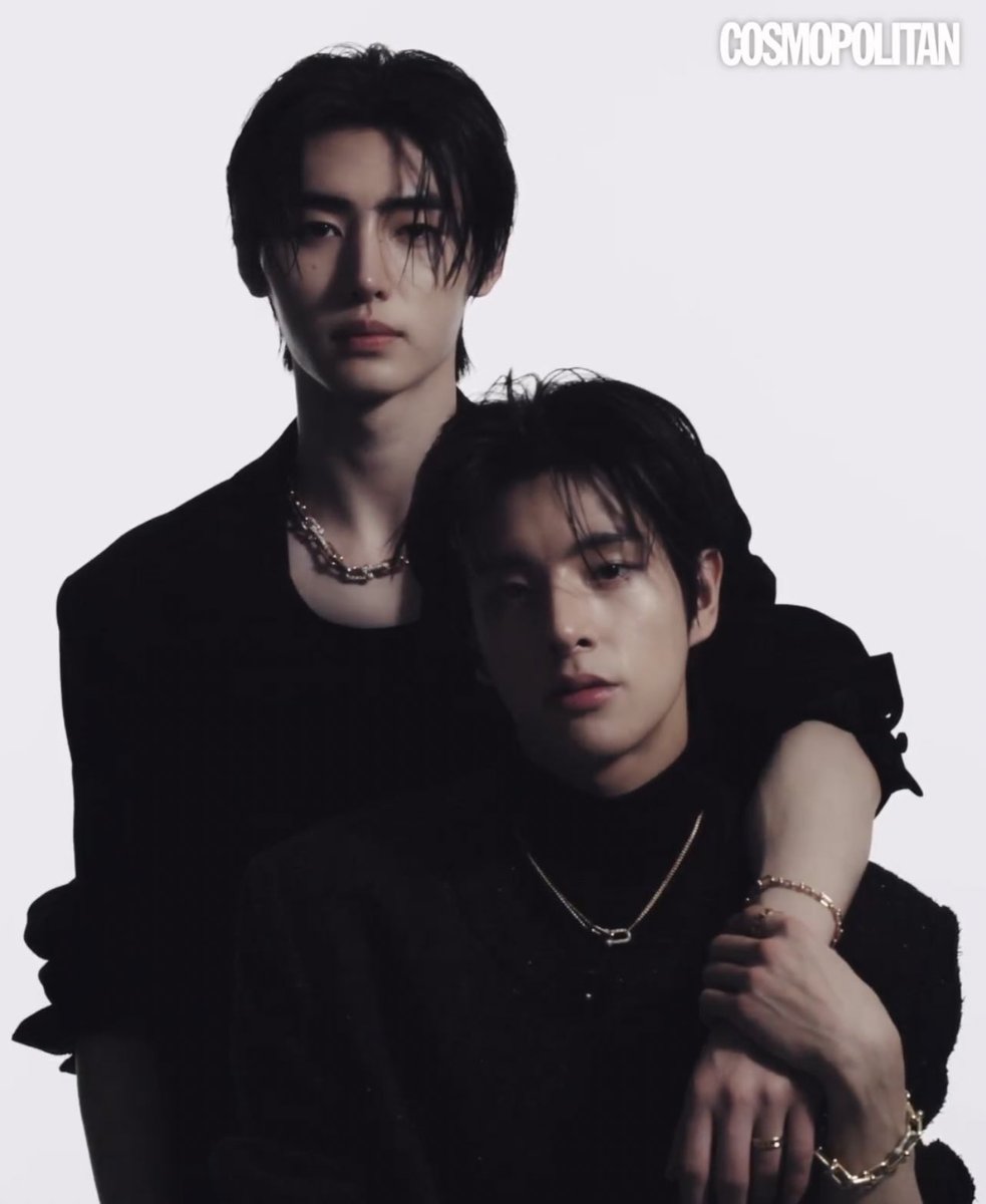 cosmopolitan x tiffany&amp;co.
#ENHYPEN_JAKE #ENHYPEN_SUNGHOON
