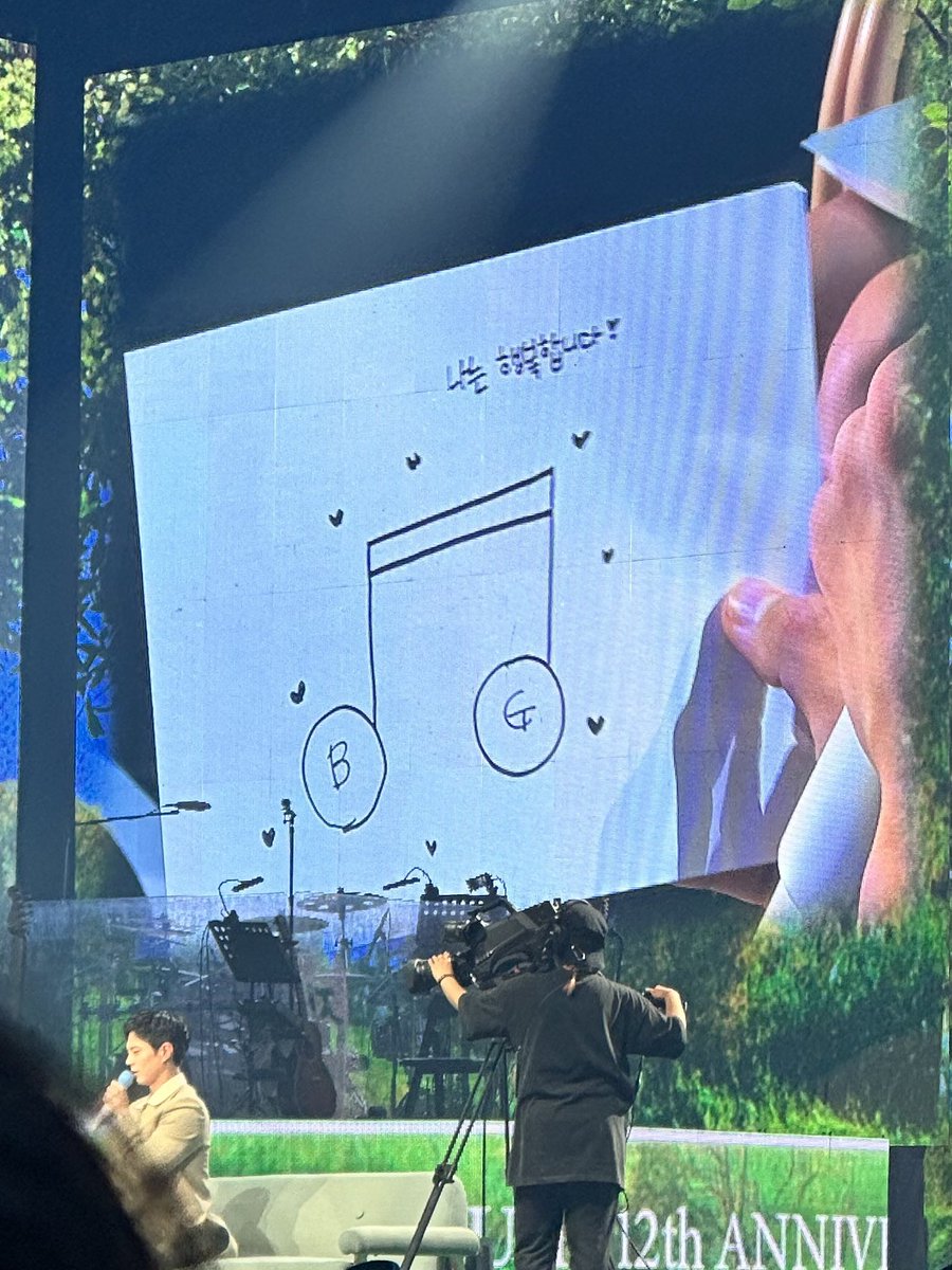 genia616's tweet photo. 고마오 ~ 🎵 https://t.co/gqB5KC8CgY