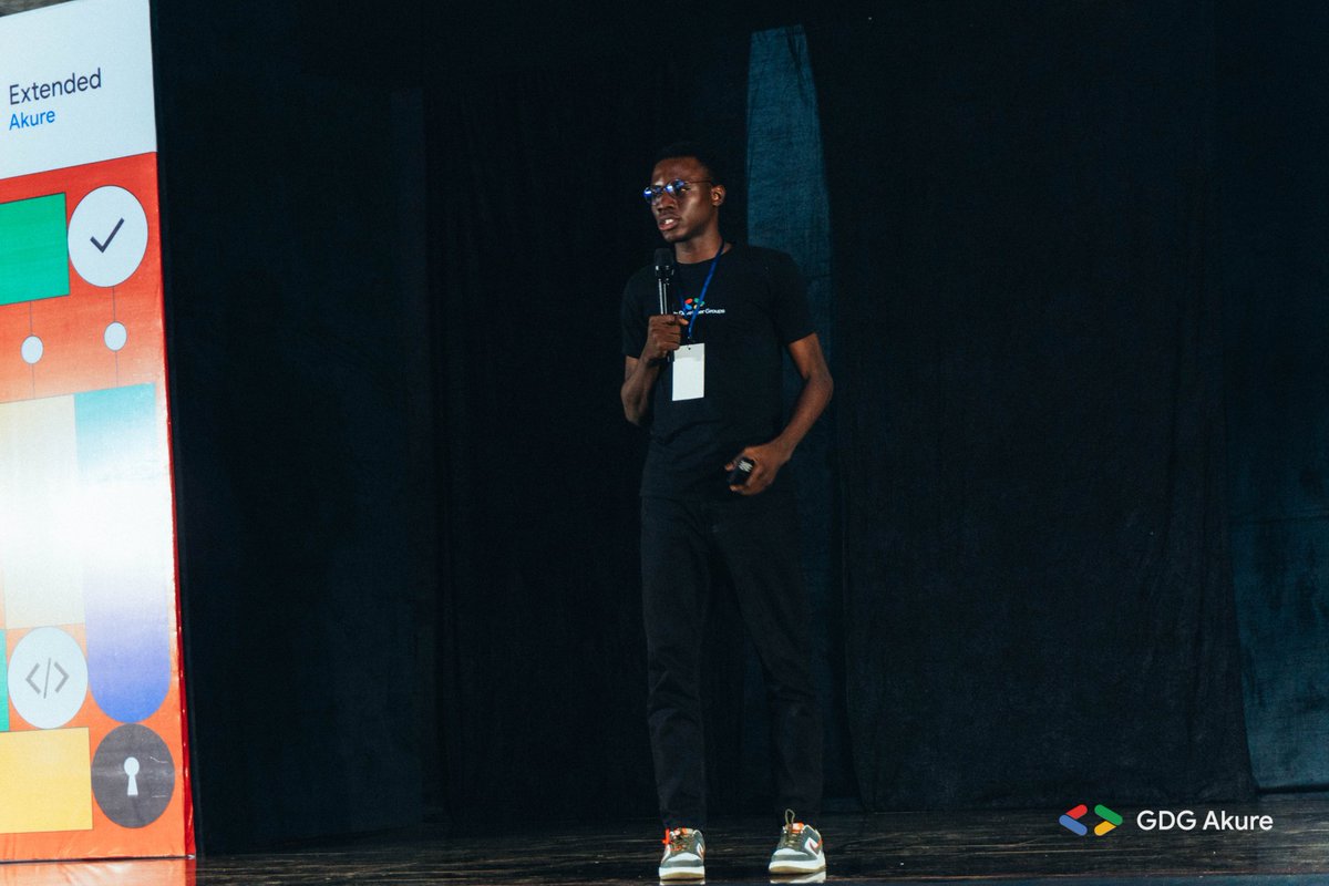 Oluwadamifogore's tweet photo. On this day last week. I was at #GoogleIOExtendedAkure. Where I pascoloma alaba twue twue.

It was a nice time and It was a proud moment for me.

Cheers to more! https://t.co/gU60IlkHj4