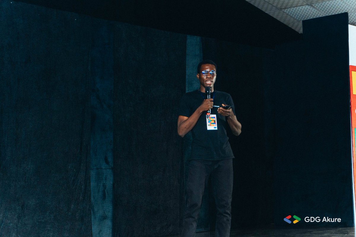 Oluwadamifogore's tweet photo. On this day last week. I was at #GoogleIOExtendedAkure. Where I pascoloma alaba twue twue.

It was a nice time and It was a proud moment for me.

Cheers to more! https://t.co/gU60IlkHj4