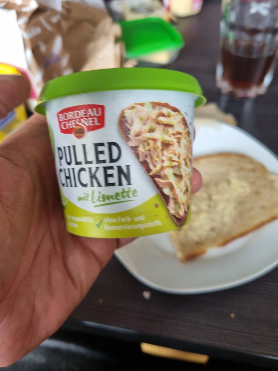 GermanSnowWolf's tweet photo. @BordeauChesnel ich muss ja sagen euer Produkt bild und die Realitäz weichen schon stark von einander ab https://t.co/PNEpHxdUuW