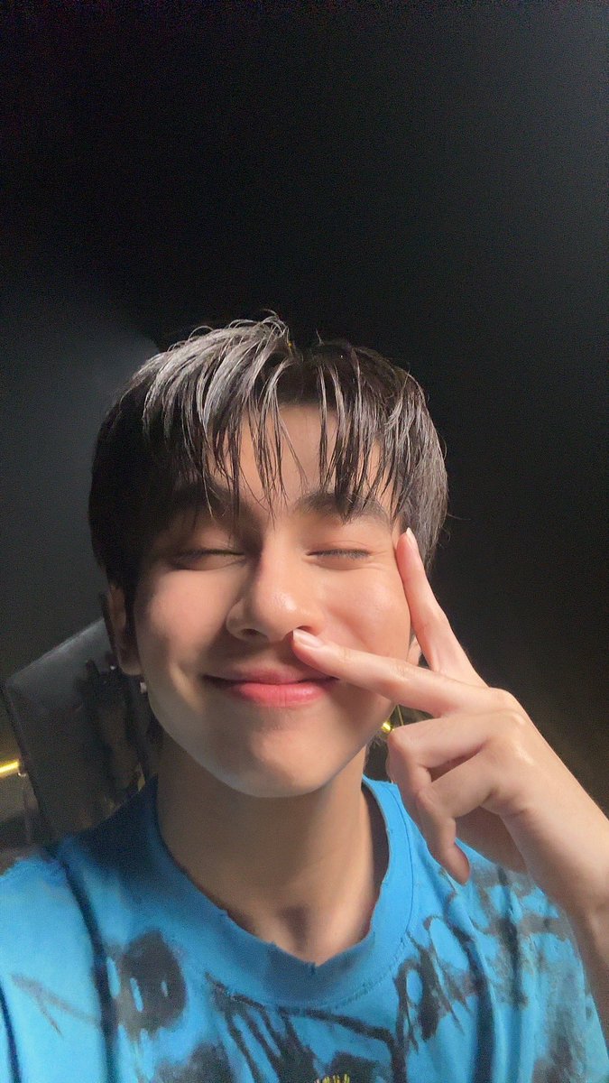 Jaykansopon's tweet photo. ขอยาดไปซ้อมเต้นต่ออก่อนน เเหะๆ🤍 https://t.co/paetKS9YUl