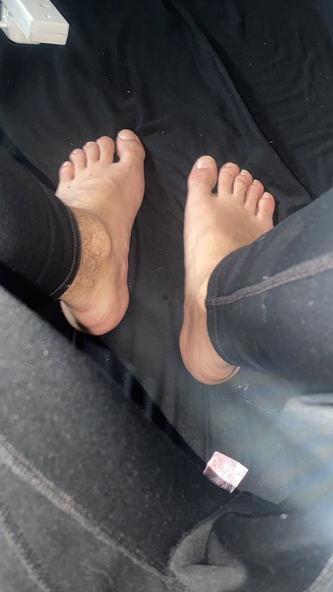 Smelly and sweaty feet for you piggies and bitches need someone to come give them a wash 🧼 😈

cashsub #cashfag #cashmaster #cashgod #findom #finsub #payslave #humanatm #walletdrain #cashcunt #financialdomination #paypig #buyingnudes #sellingcontent #ContentCreator #sugarbaby