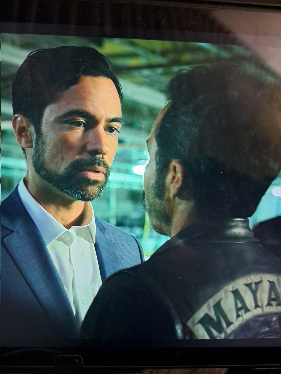 DChapsol's tweet image. This will forever always be the feels @TheDannyPino @MichaelIrby #MayansMC #mayansfx