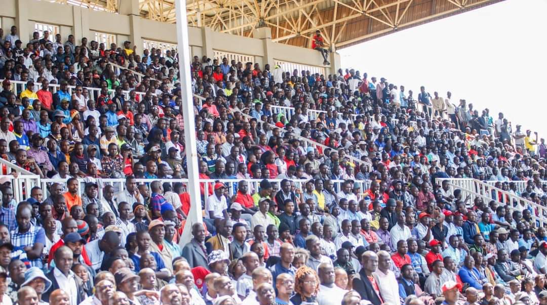 extremesportske's tweet photo. In the world of sports, a packed stadium buzzing with energy is a sight that evokes excitement and passion among fans. However, behind the scenes, it is often the result of good leadership that effectively inspires and mobilizes supporters.... https://t.co/zYFcFyzh1P