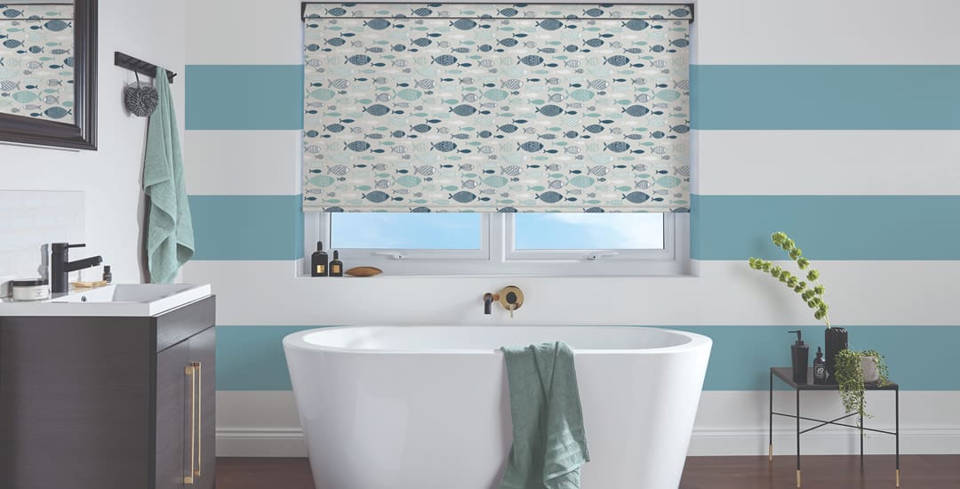 Say goodbye to plain and hello to stylish! Our patterned roller blinds will add a pop of colour and elegance to any space. Transform your windows with our wide range of vintage and modern designs.  #blinds #patternedblinds  #interiordesign 
englishblinds.co.uk/roller-blinds/…