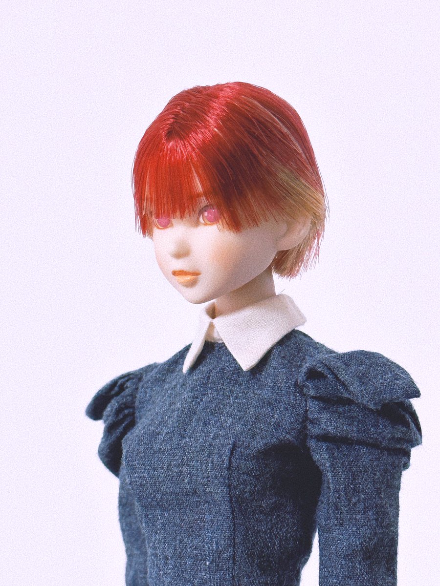 rondvallee's tweet photo. ドールショウ70に向けて、前々回に販売したワンピースをmomokoサイズにして作っています。写真のものはまだ修正前の段階ですが、綺麗なものができるようにがんばります!
#momokodoll https://t.co/tdvs2WLtsM