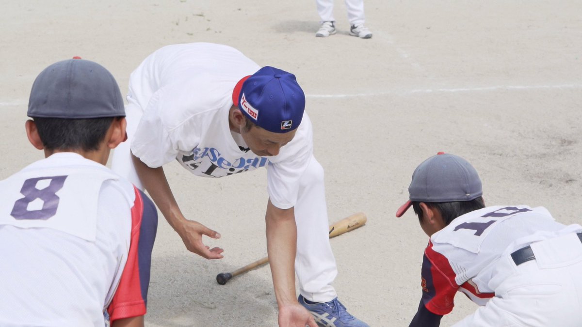 N_BC_2021's tweet photo. 舞台は愛知県！
「自分が監督をしている少年野球のチームを勝たせてあげたい」
という依頼を受け、元中日ドラゴンズのある選手が指導に伺いました

チームの改題は「守備力向上」
果たして、気になるその指導の内容とは！

動画のアップは８月中旬です！
チャンネル登録はそのままでお待ちください！ https://t.co/DTkVWeZVnb