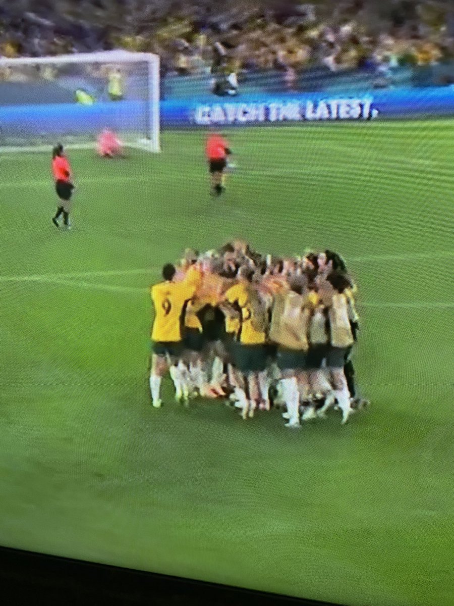 De-Vine intervention!!

Nail biting win into the semi-finals 

Goal Keeper Arnold 💪💪💪 ⚽️ 

10th penalty shootout 

Cortnee Vine the goal clincher 🙌🙌

Congratulations Australian Matildas 💛💚💛💚💛

Wonderful contest with the French girls. 

Viva La Matildas  🏆🏆