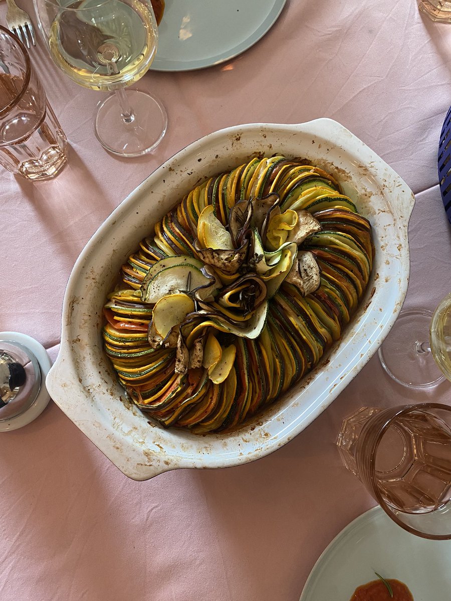 Jonathan L. tweet media