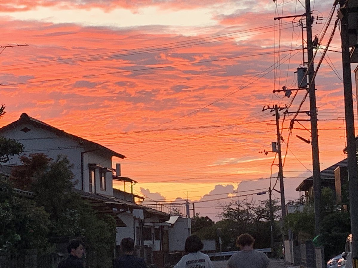 harry14039's tweet photo. 新盆で田舎に…
#イマソラ https://t.co/nf6aWmWkpk