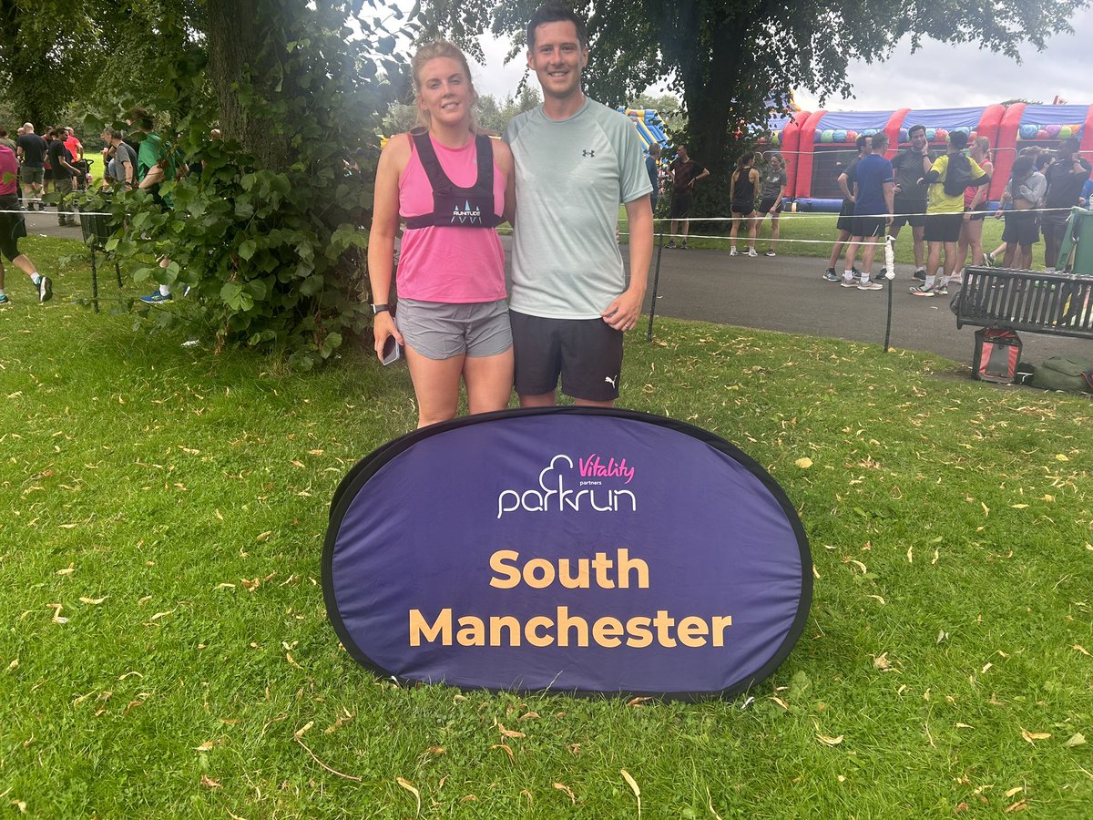 nick_lowden's tweet photo. Bringing in my 100th @parkrunUK this morning with @ClodaghLowden completing her 50th - timed that well 🏃‍♂️ 🏃‍♀️ https://t.co/2Tnsf9LpIB