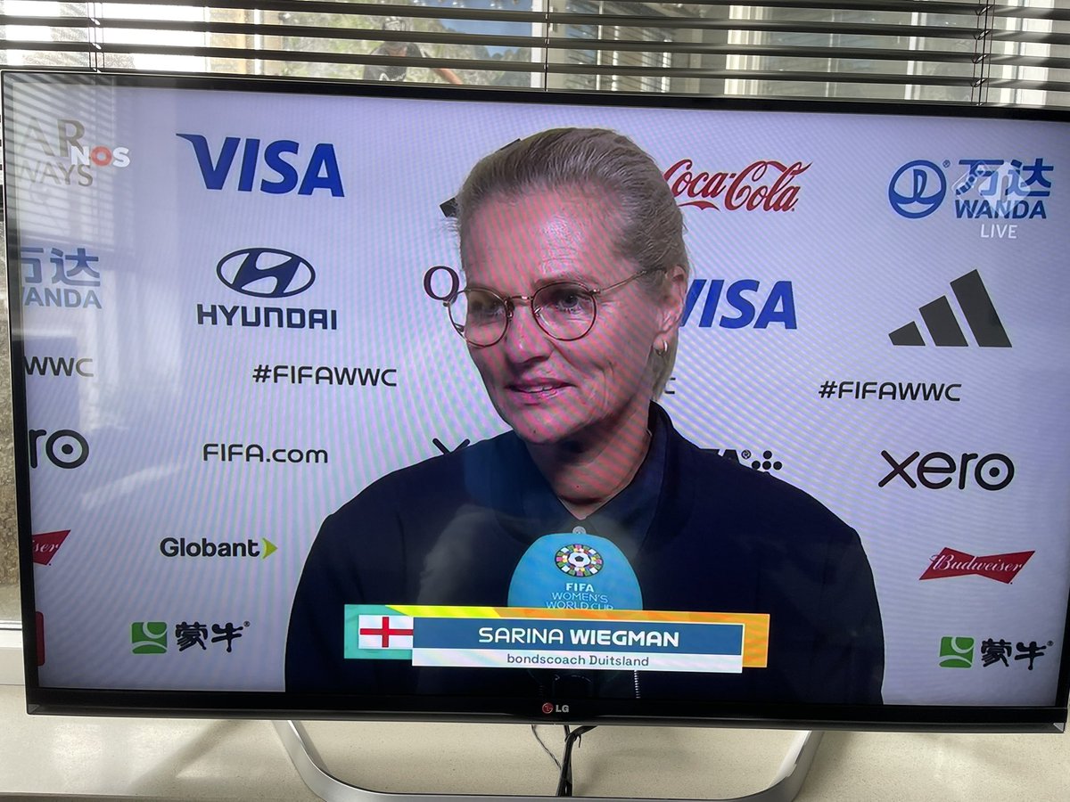 BREAKING NEWS Sarina Wiegman per direct bondscoach Duitsland <a href="/NOSsport/">NOS Sport</a> <a href="/BBCBreaking/">BBC Breaking News</a> <a href="/BBCSport/">BBC Sport</a> #eng