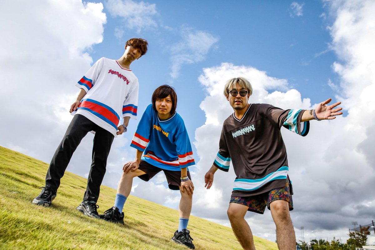 GOODS‼︎】 ◇ グラロゴホッケーシャツ 着画〜☀️ ヨコタ：ブラック