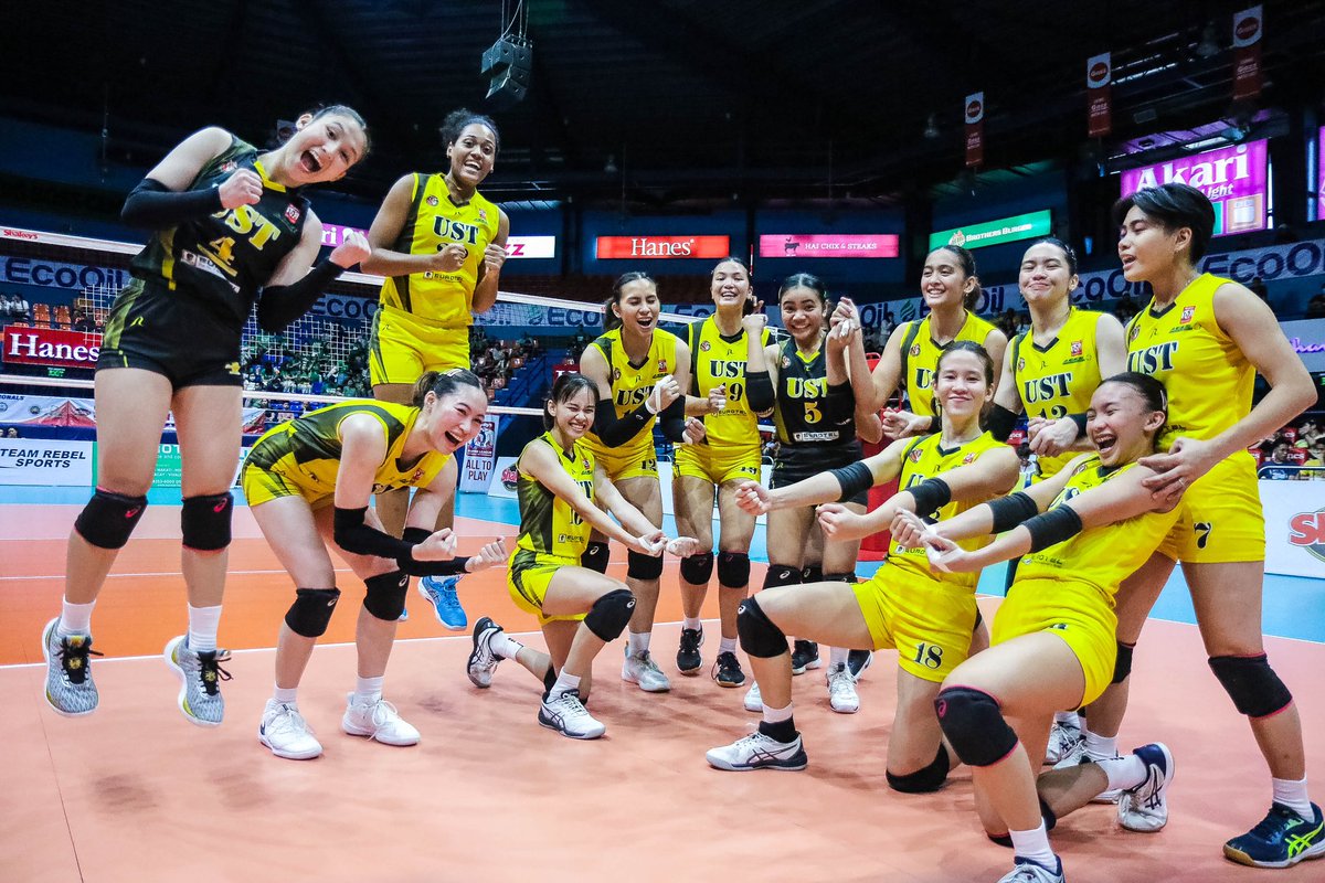 ShakeysLeague's tweet photo. UST Golden Tigresses claims #SSLNationalInvitationals bronze!

#ShakeysSuperLeague #SSLNationalInvitationals
@MyPlusNetwork @PHShakeys https://t.co/NUga33qcHJ