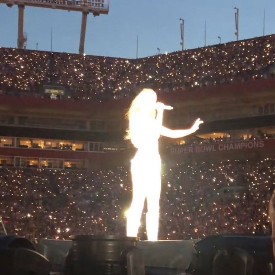 taycapsicle's tweet image. and now i see daylight, i only see daylight

the daylight: