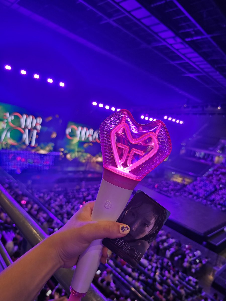 ffanypack's tweet image. made it 🥹
탱구 오랜만이당 ㅠㅠ

#TAEYEON_TheODDOfLOVE_in_BKK